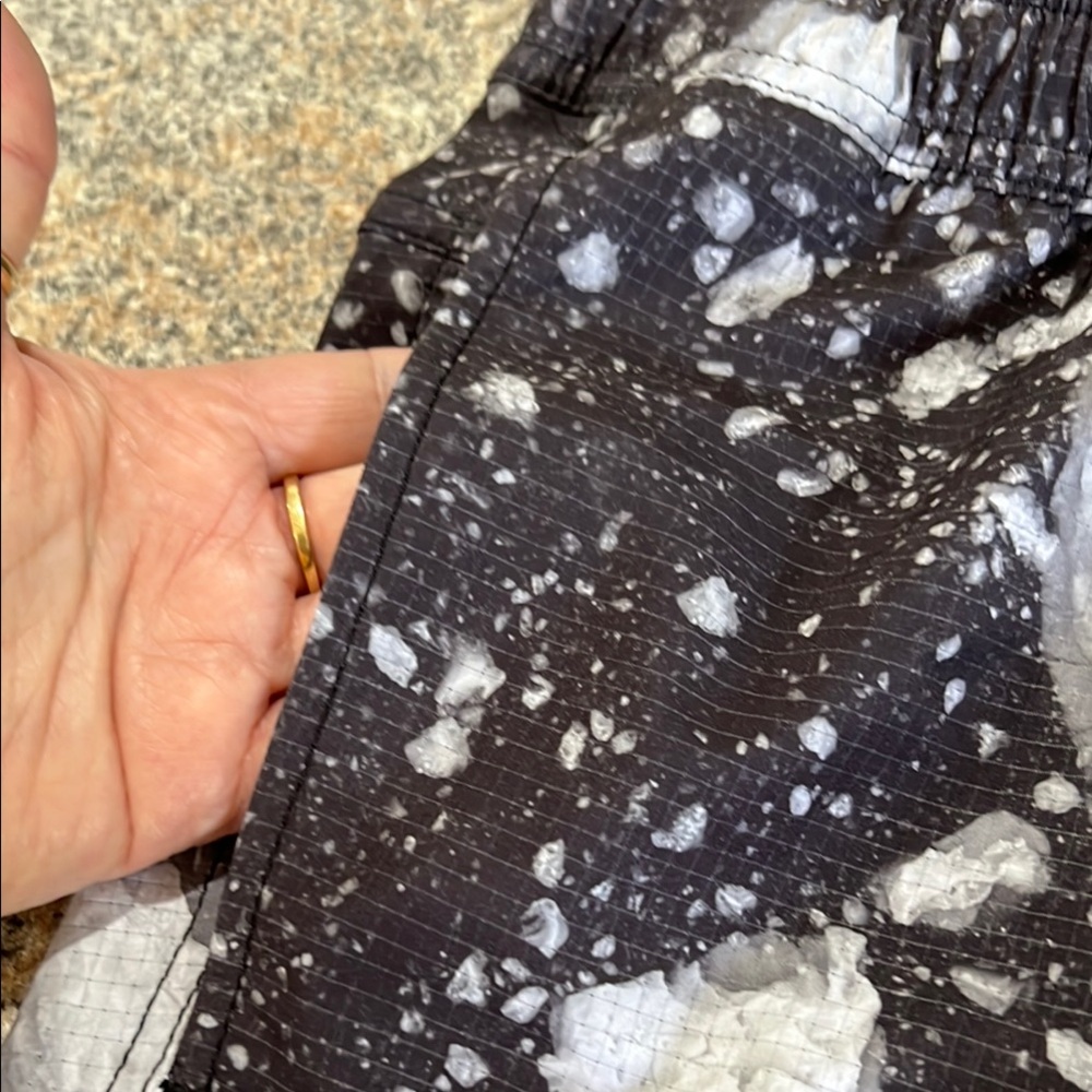 Billabong A/Div Serf Tech Performance Iceberg Sho… - image 3